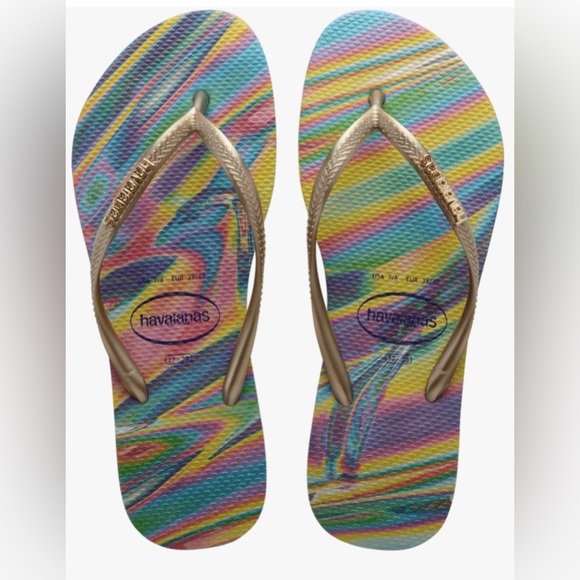 Shoes - Havaianas Women’s Slim Iridescent Flip Flops size 9/10 NEW WITH TAGS